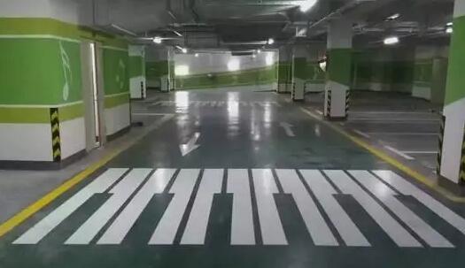 罗江车位划线